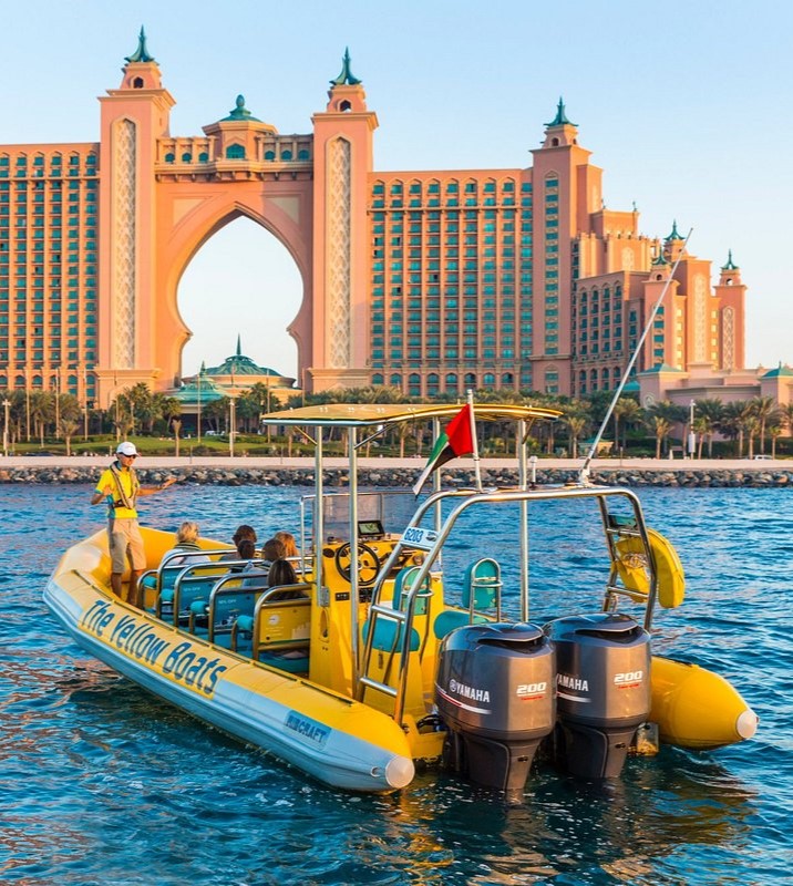 speed-boat-atlantis-dubai