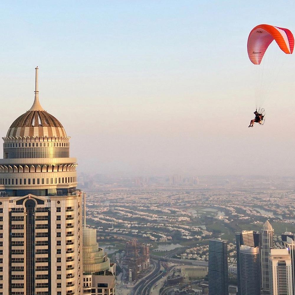 sky-diving-dubai